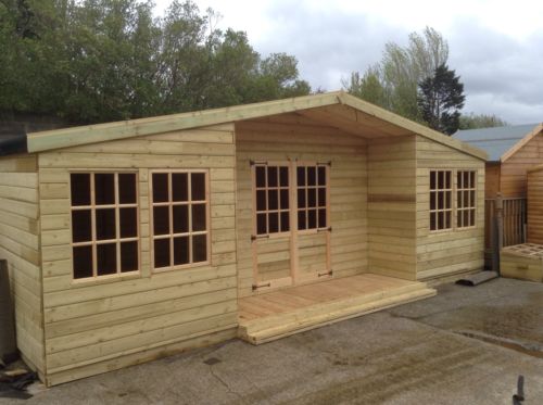 summerhouses-essex.